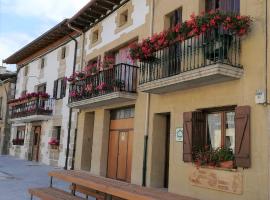 Casa Rural Reparaz, country house in Arbizu