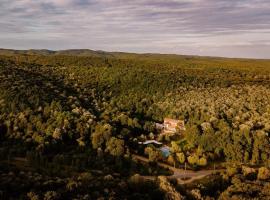 Hotel McPietroasa, hotell sihtkohas Haleş