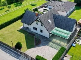 Villa Vili - Jacuzzi, BBQ & EV Outlet