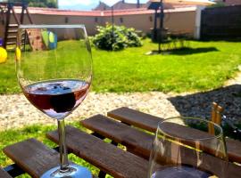 Porumbacu381 - Casa de Oaspeti Faini, cottage in Porumbacu de Sus