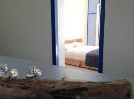 Aegean colors apartment, hotell i Marmarion