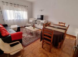 Zinha's Guest House, hostal o pensión en Moledo