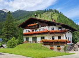 Hotel garni Landhaus Bürtlmair, hotel en Hinterstoder