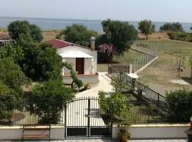 VILLA FRANCA-Calabria- AAUT Casa per Vacanze al mare- Privacy e tranquillità-