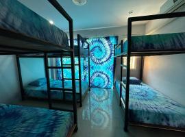 Freedom​ Hostel​, auberge de jeunesse à Khao Lak