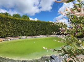 Fewo Plüschmors, hotel in Dornum