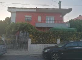 River City House, hotel v destinaci Sobralinho
