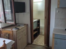 Уют и топлина., hotel in Varna City