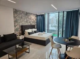 Nikis 20 Suites
