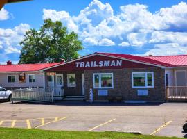 Trailsman Lodge、バデックのモーテル