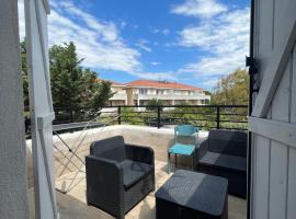 Appartement 4 personnes, aéroport Marseille, מלון במריניאן