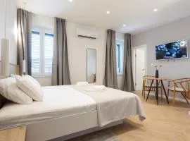 Top Floor Luxury Rooms、スプリトのバケーションレンタル