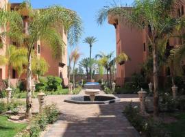 2-bedroom + salon in the heart of the Palmeraie, apartamento em Marrakech