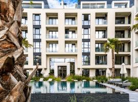 Studio with pool, Hotel in Sweti Konstantin