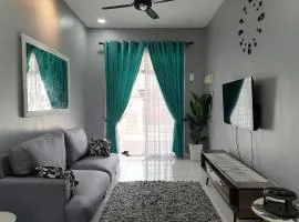 DKAMAR Homestay At Desaru, IKEA Concept, Wifi, 3 Airconds, Nearby Desaru Beach