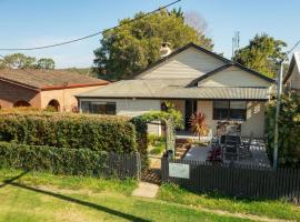 Kingston Cottage by Experience Jervis Bay, hotell i Huskisson