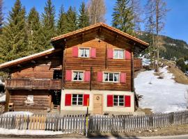 Charming Chalet with mountain view near Arosa for 6 People house exclusive use, casa de campo em Langwies