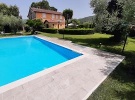 Casale Battaglini, hotel in Castelnuovo Cilento