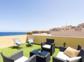 Home2Book Stunning Seaview Apt With Attic Terrace, aluguel de temporada em Candelaria