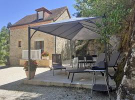 Holiday Home Saint Avit - DGC400 by Interhome, hotel en Dégagnac