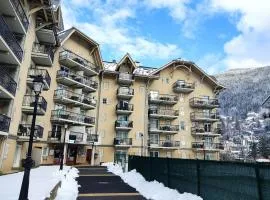 Apartment Le Grand Panorama 412 by Interhome