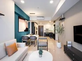 Luxury Modern, D1, 3 King BRs+2Wc, 300m Bui Vien