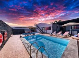 Villa Aurelia - Pool, Jacuzzi, BBQ and Ping-Pong By Lanzarote Vacation Homes