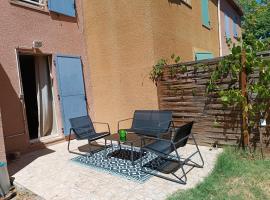 Villa Mont D'Or, vacation home in Manosque