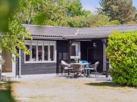 Holiday Home Marika - 1-1km from the sea in Sealand by Interhome, cottage in Asnæs