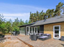 Holiday Home Gudmand - 600m from the sea in Bornholm by Interhome, cottage à Vester Sømarken