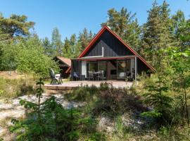 Holiday Home Olla - 400m from the sea in Bornholm by Interhome, vilă din Neksø