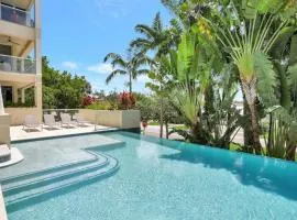 Coastal Condo Deerfield Beach Retreat 3 bed 2 bath