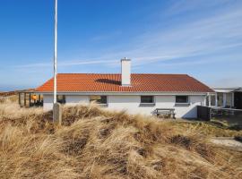 Holiday Home Hilmer - 250m from the sea in NW Jutland by Interhome, semesterboende i Torsted