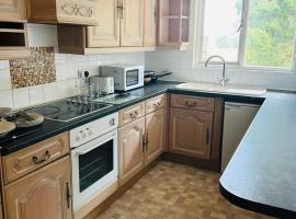 One Bedroom Apartment with Balcony at Colliford Tavern & Holiday Site, vacation rental in Bodmin
