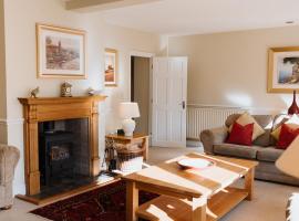 Coach House - 4 Bedroom Self-Catering, holiday home in Preston