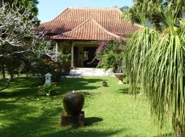 Rumah Kita Villa/hotel