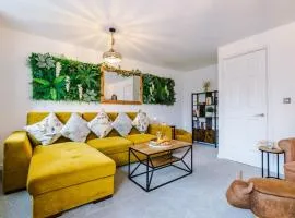 Luxury 3-bed house - Rothwell Gardens - 10mins from Leeds city centre
