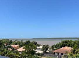 Appartements 4 étoiles - Les Hauts du Fort, allotjament amb cuina a Beau Soleil