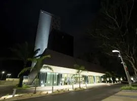 Doubletree By Hilton Pointe-Noire City Centre