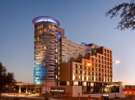 Hilton Windhoek, отель в Виндхуке