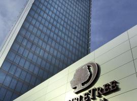 DoubleTree by Hilton Istanbul-Avcilar, hotel malapit sa Torium Shopping Center, İstanbul