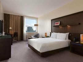 Hilton London Canary Wharf, hotelli Lontoossa