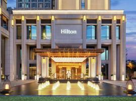 Hilton Chengdu Chenghua, отель в Чэнду, рядом находится Центр изучения и разведения гигантских панд в Чэнду