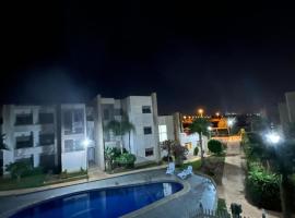 Marina saidia luxury Duplex pool & garden view, hotel in Saidia 