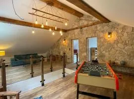 Gîte confort 15 couchages, vue panoramique Montagne Hautes Alpes, Terrasses