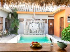 Hostal Doña Lucha, hostel sa Tulum