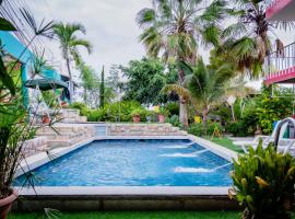 Hostal Antares, хотел близо до Летище Eloy Alfaro International - MEC, Манта