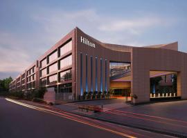 Hilton Bangalore Embassy GolfLinks, hotel perto de Bellandur Lake, Bangalore