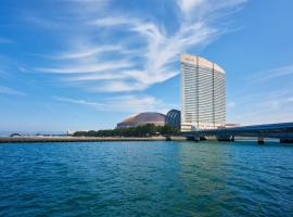 Viesnīca Hilton Fukuoka Sea Hawk Fukuokā, netālu no apskates objekta stadions Fukuoka Yafuoku! Dome