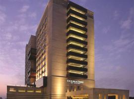 DoubleTree by Hilton Gurgaon New Delhi NCR, hotel en Gurgaon